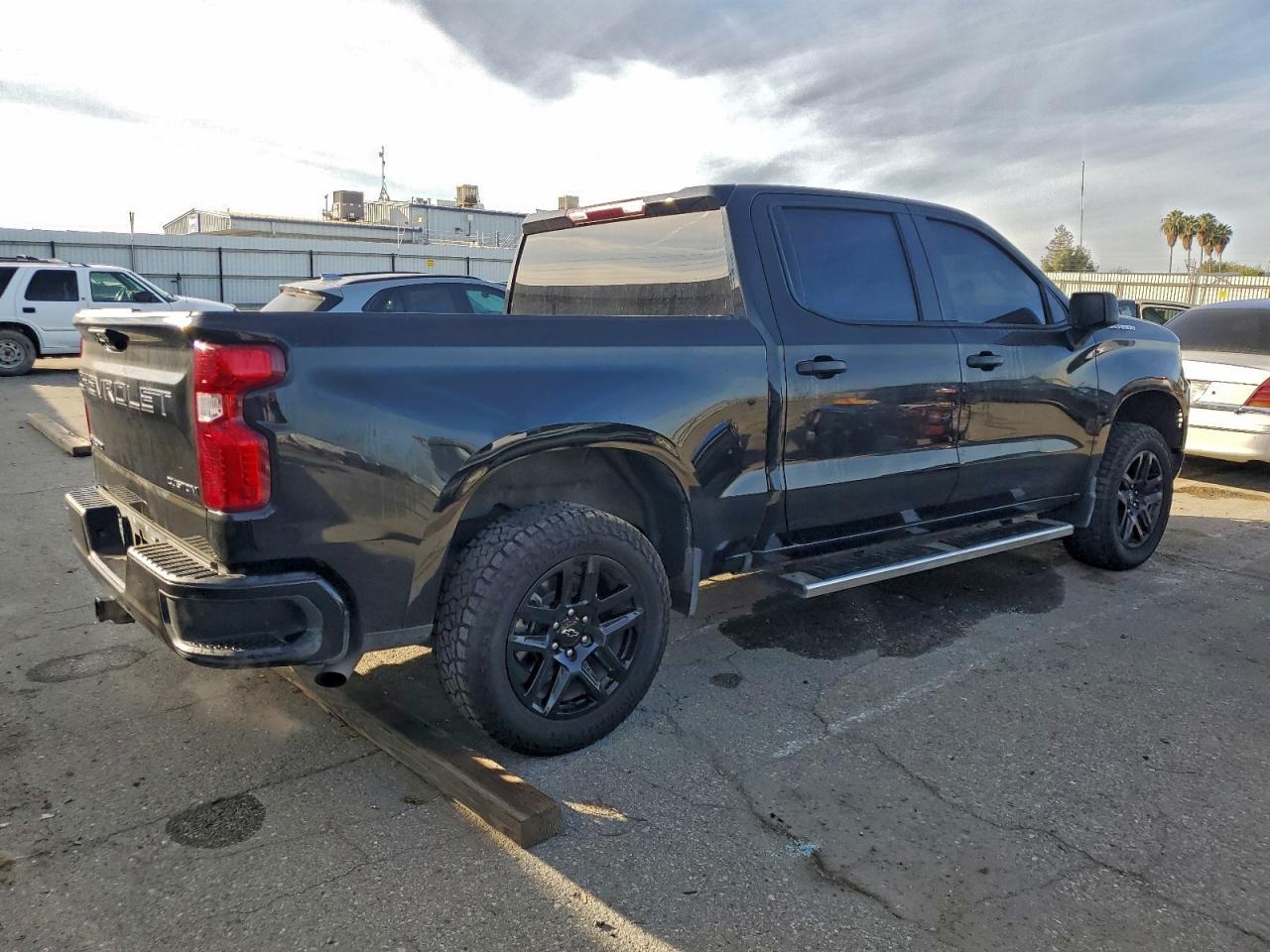 2024 Chevrolet Silverado C1500 Custom - Image 3