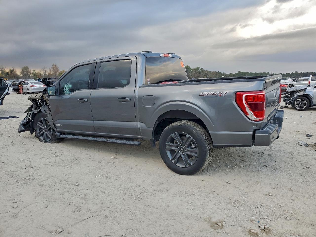 2023 Ford F150 Supercrew - Фото 2