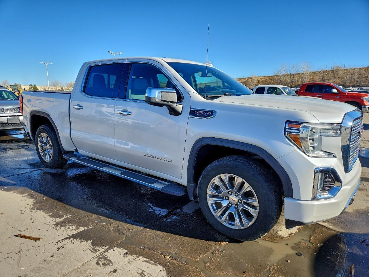 2019 GMC Sierra K1500 Denali - Image 4