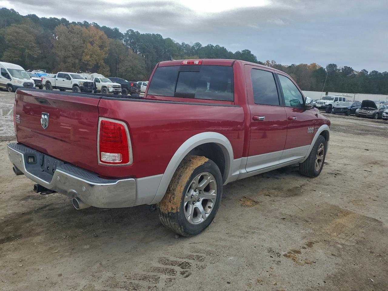 2015 Ram 1500 Laramie - Фото 3