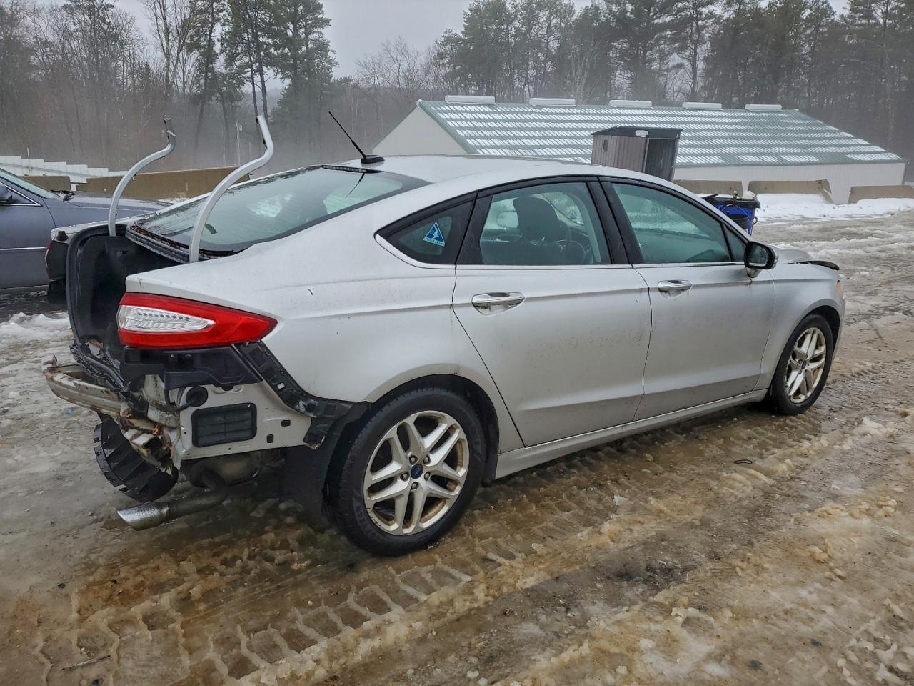 2015 Ford Fusion Se - Фото 3