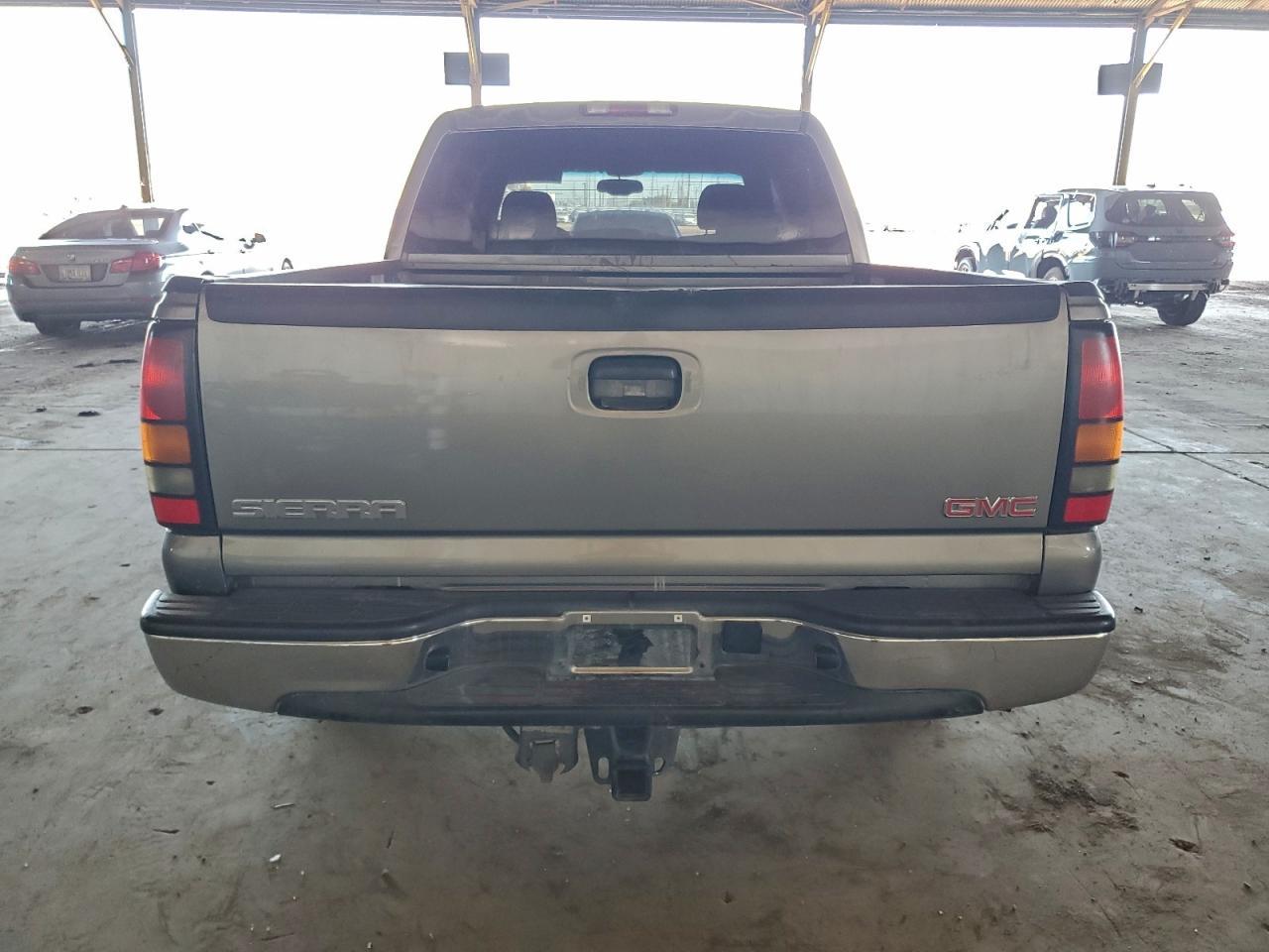 2006 GMC New Sierra C1500 - Фото 6