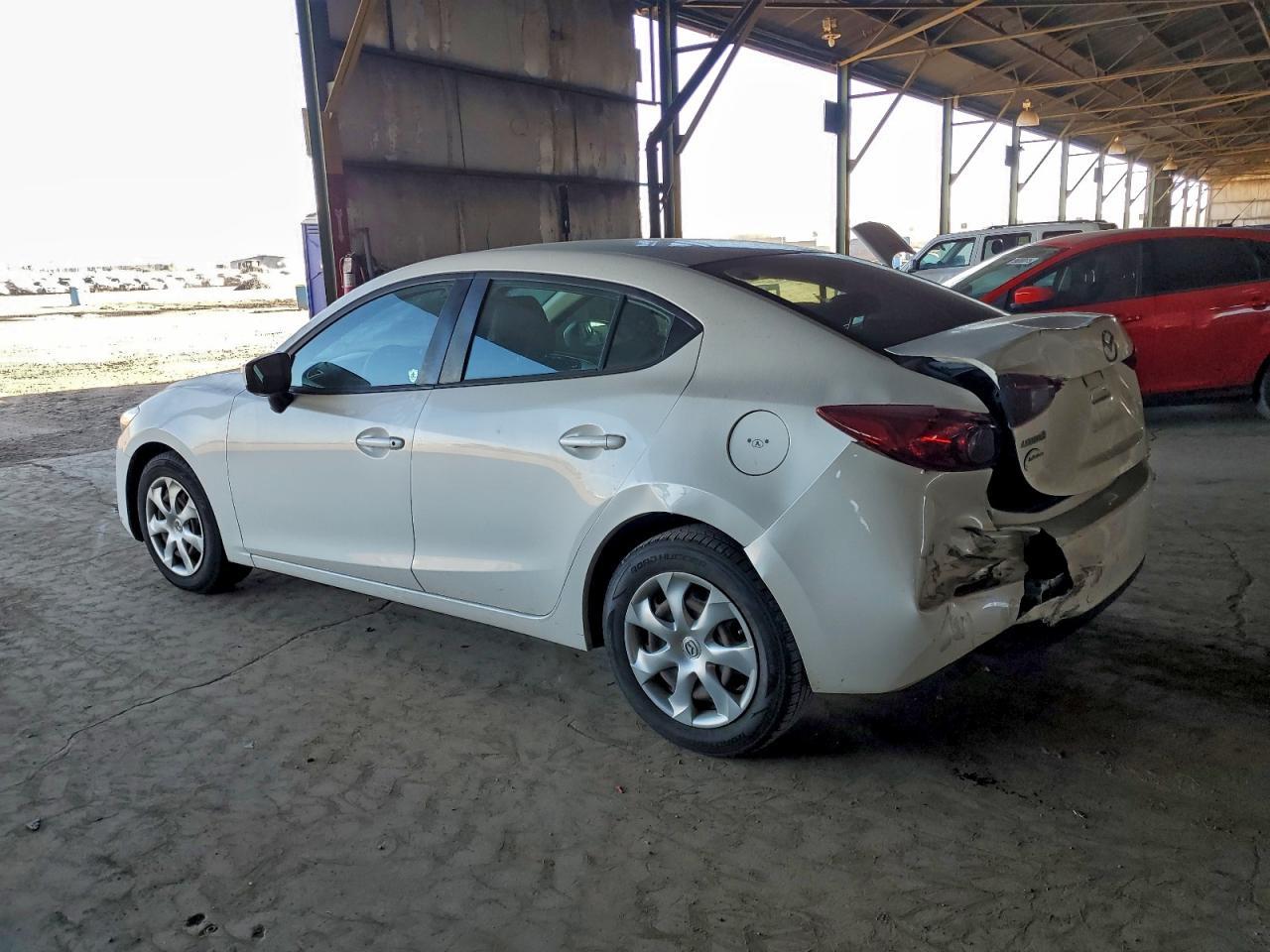 2018 Mazda 3 Sport - Image 2
