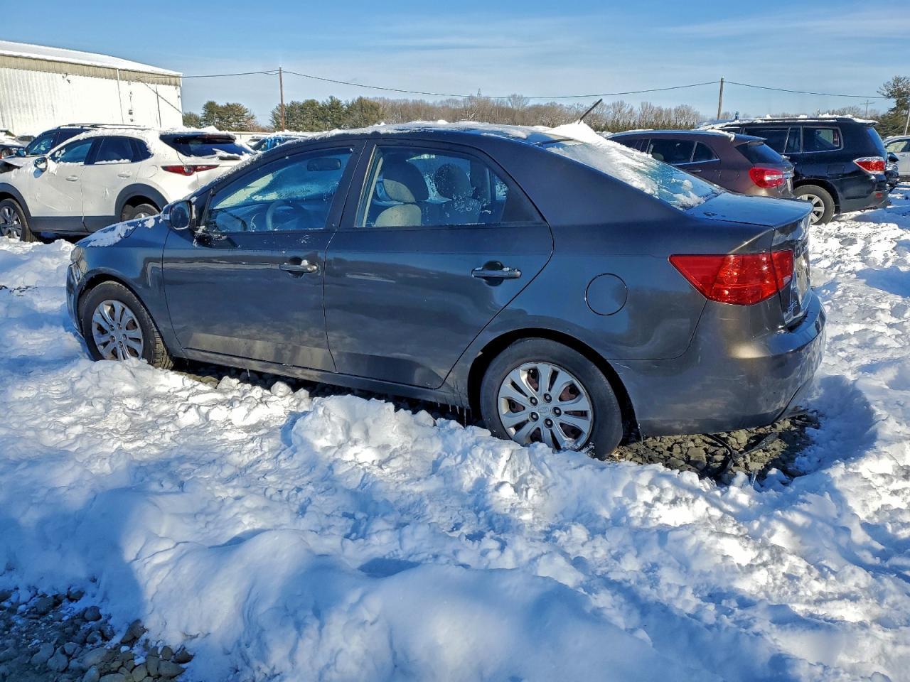 2010 Kia Forte Ex - Image 2