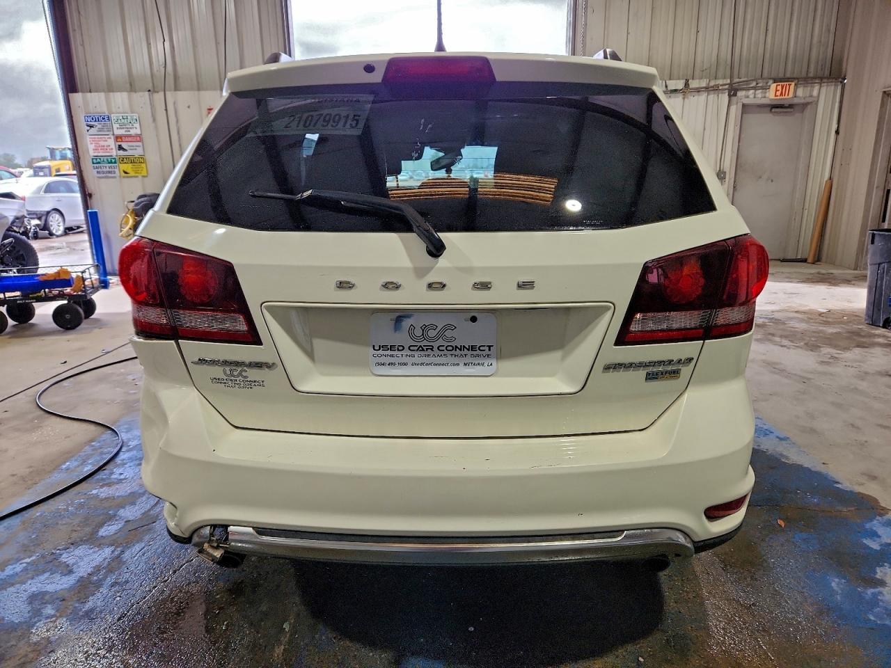 2018 Dodge Journey Crossroad - Image 6