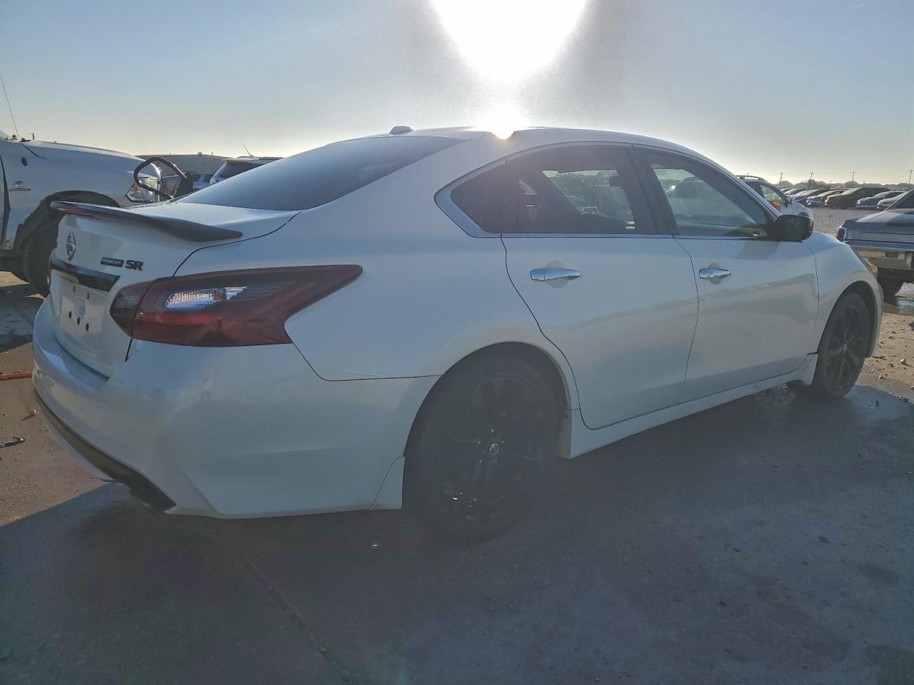 2018 Nissan Altima 2.5 - Фото 3