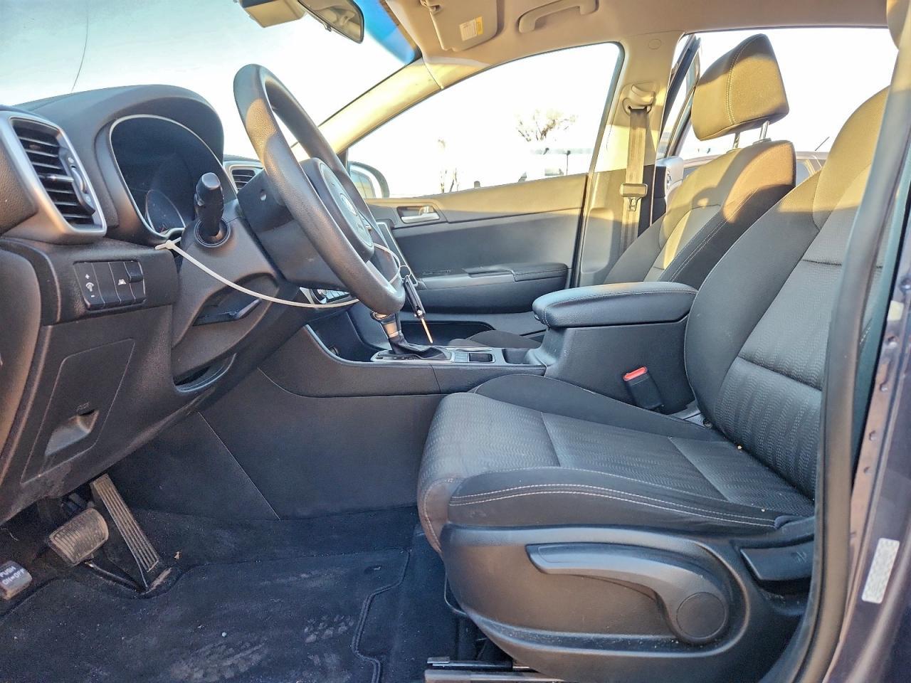 2020 Kia Sportage Lx - Фото 7