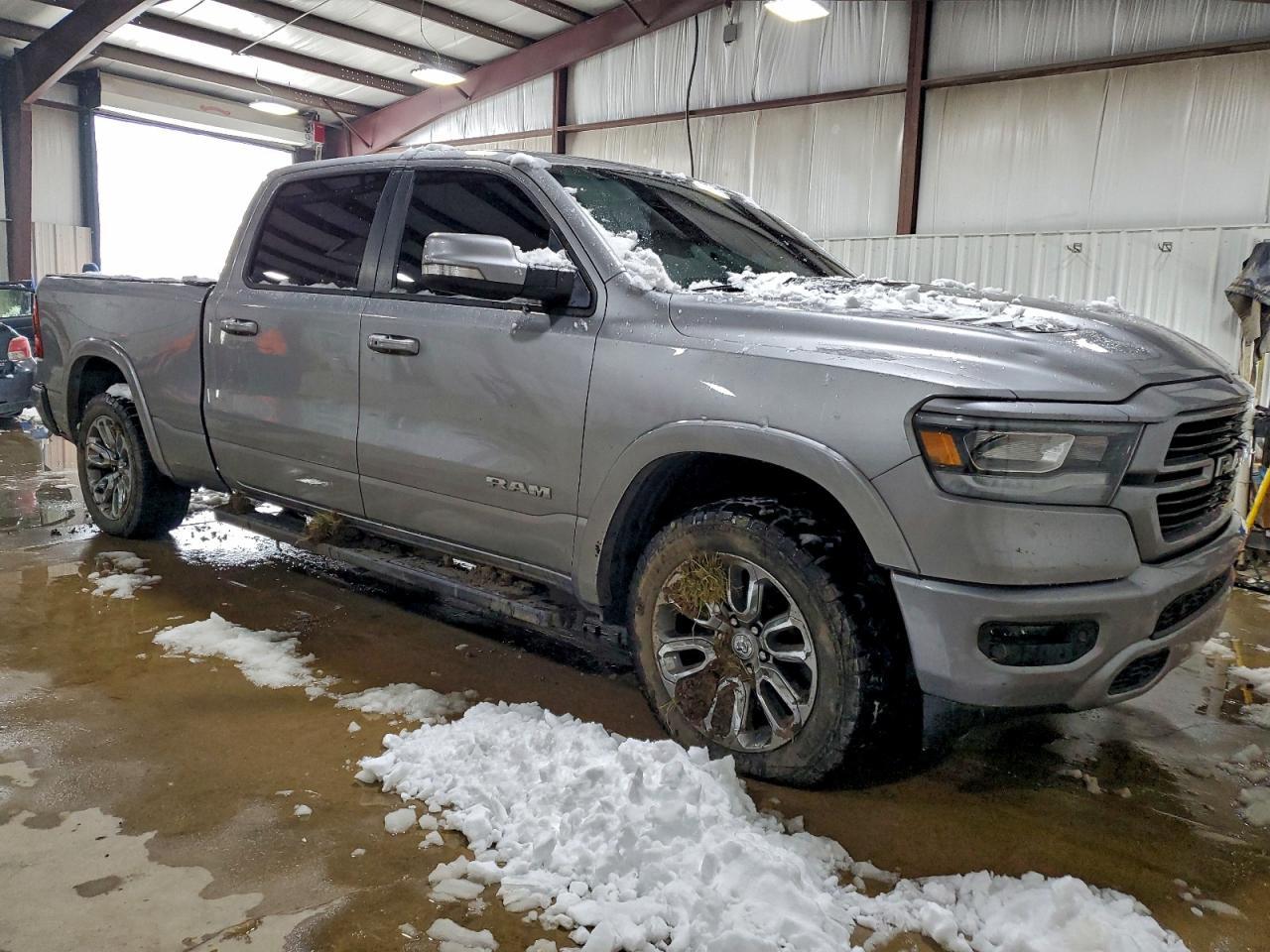 2020 Ram 1500 Laramie - Image 4