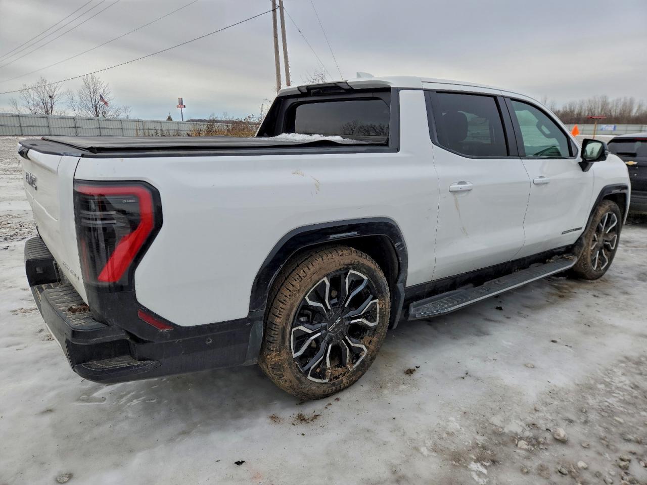 2025 GMC Sierra Denali - Фото 3