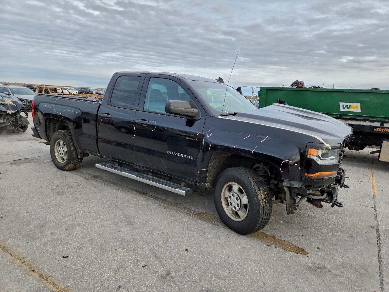 2018 Chevrolet Silverado C1500 Custom - Фото 4