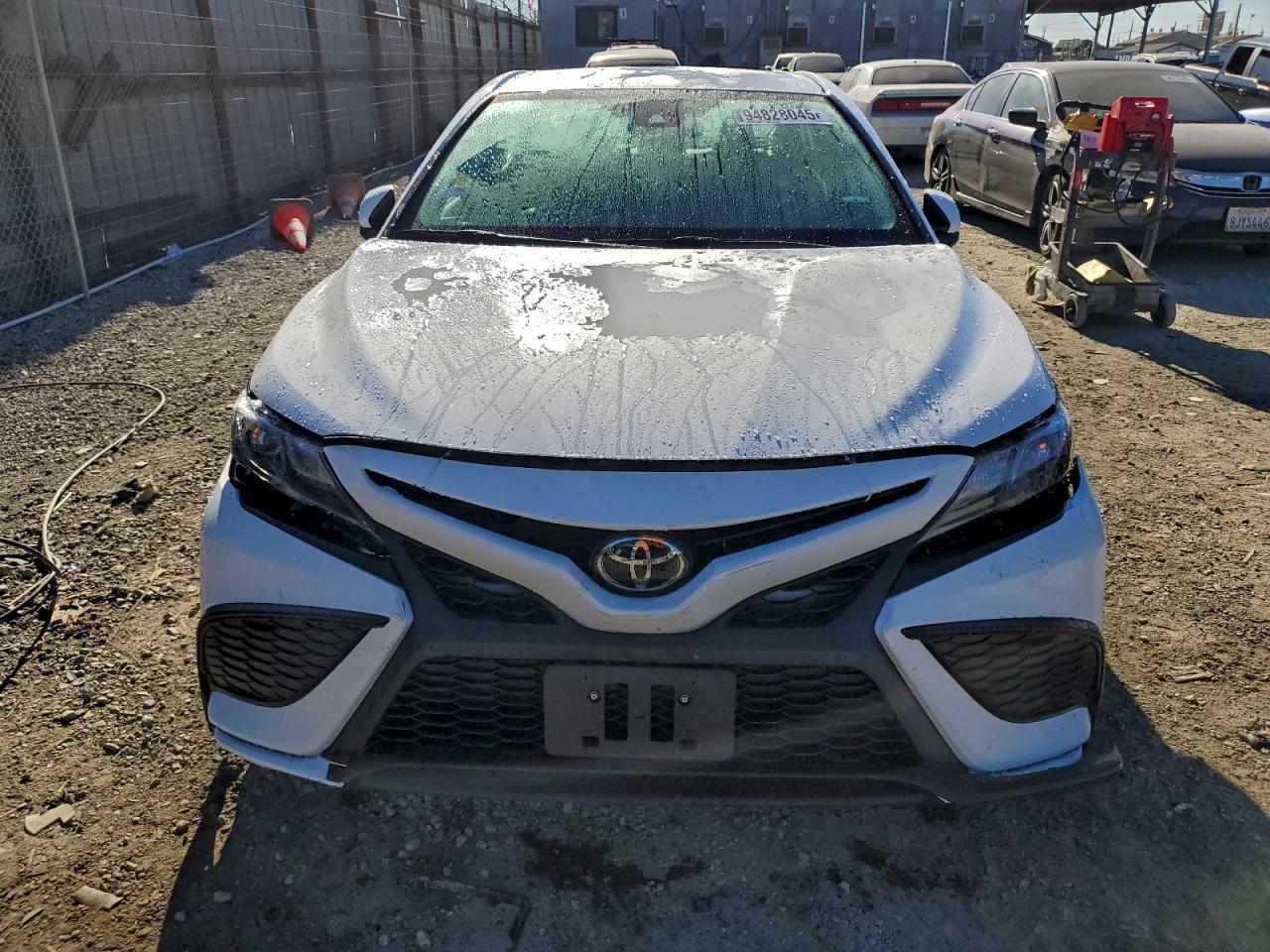 2023 Toyota Camry Se Night Shade - Image 5