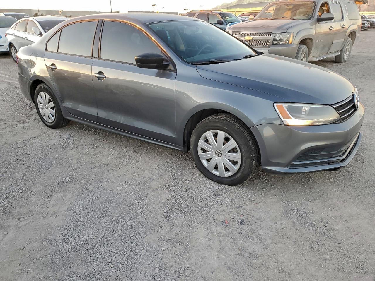 2016 Volkswagen Jetta S - Фото 4