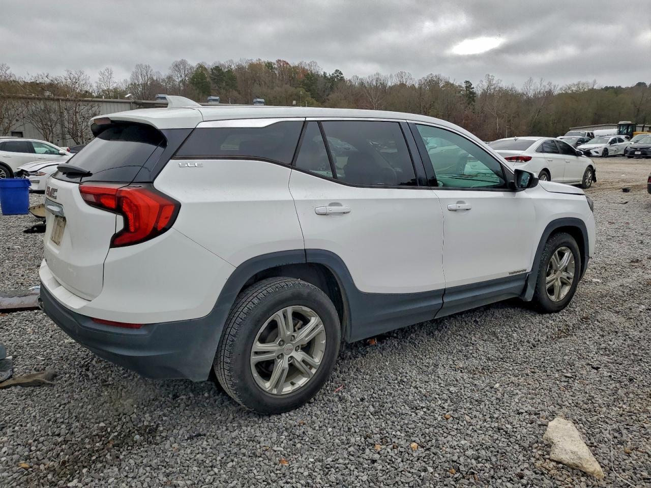 2018 GMC Terrain Sle - Image 3