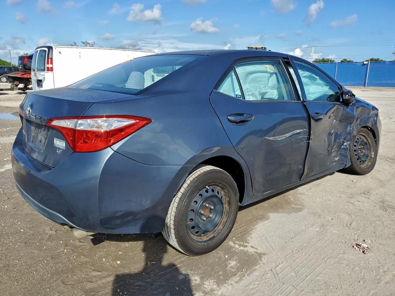 2014 Toyota Corolla L - Image 3