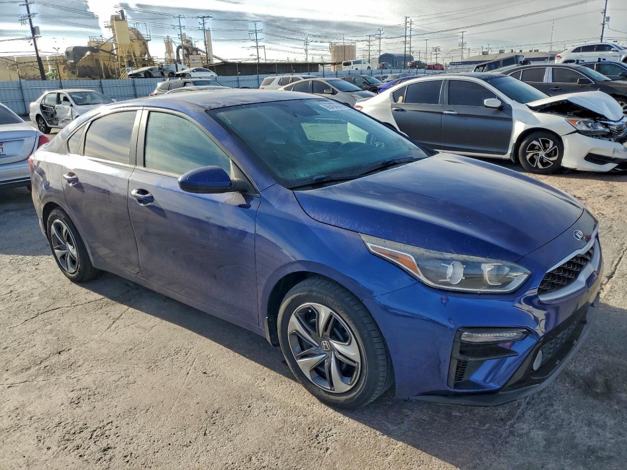 2021 Kia Forte Fe - Фото 4