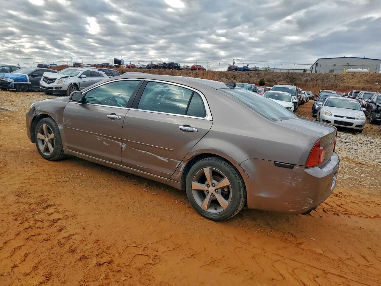 2012 Chevrolet Malibu 1Lt - Фото 2