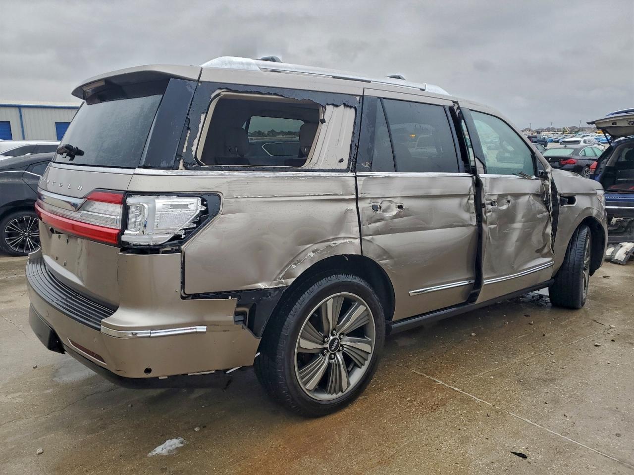 2018 Lincoln Navigator Reserve - Фото 3
