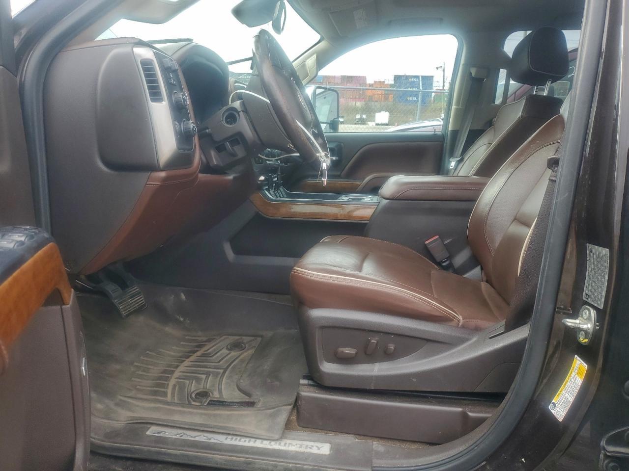 2018 Chevrolet Silverado K3500 High Country - Фото 7