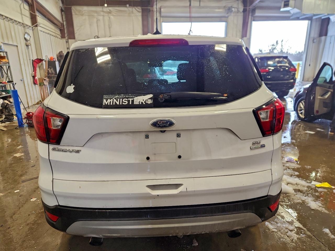 2019 Ford Escape Se - Фото 6