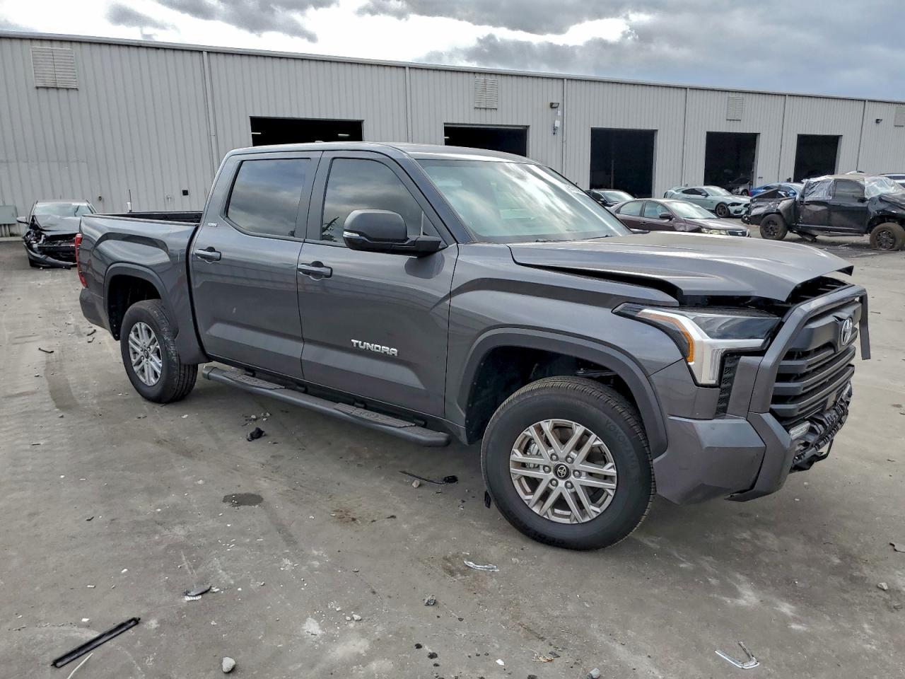 2026 Toyota Tundra Crewmax Sr - Фото 4