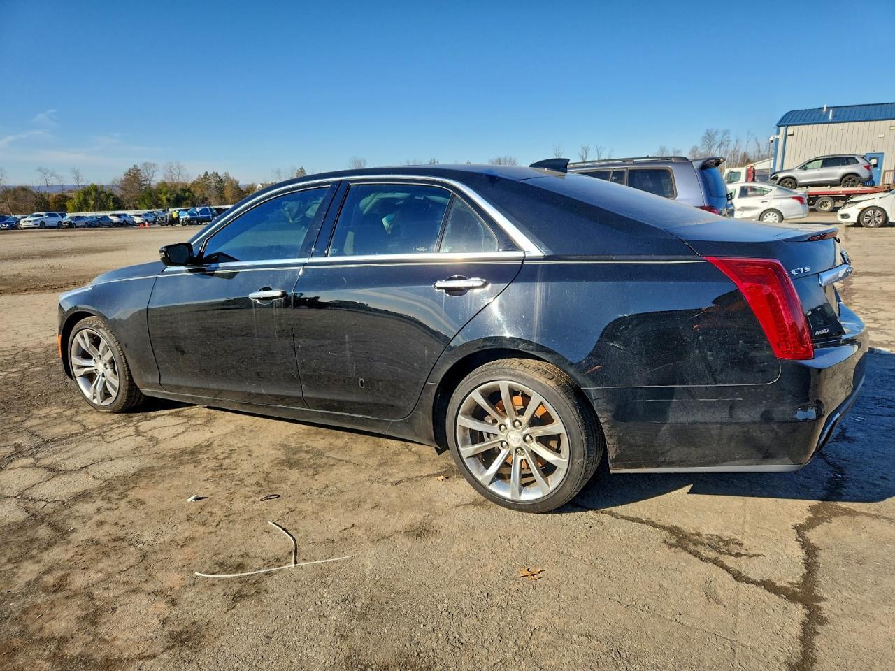 2017 Cadillac Cts Luxury - Image 2