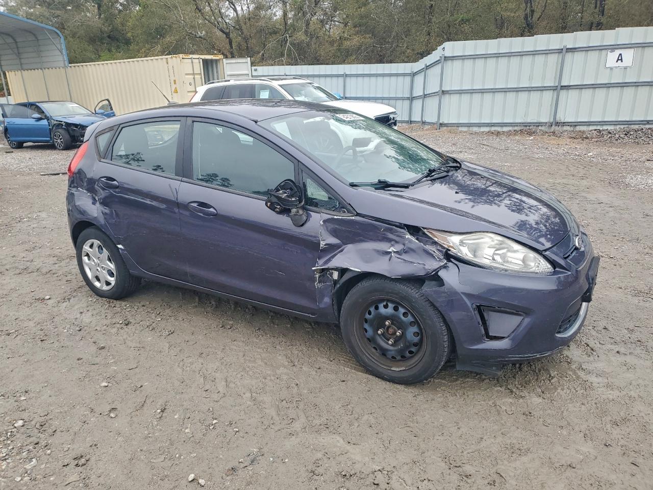 2013 Ford Fiesta Tit - Фото 4