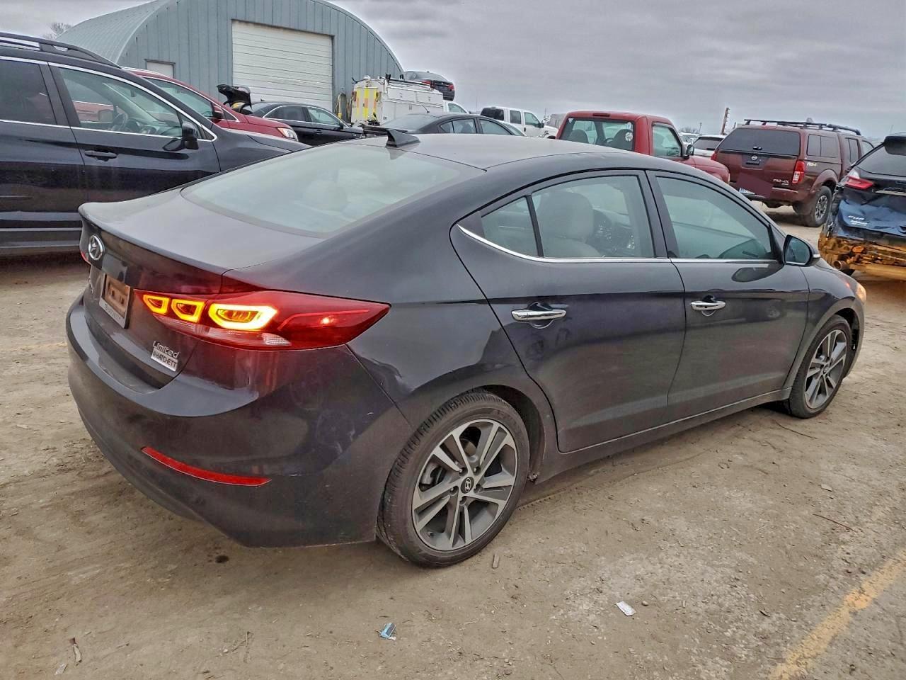 2017 Hyundai Elantra Se - Фото 3
