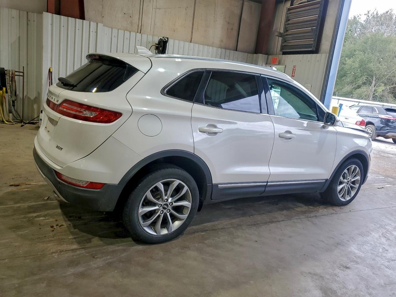 2017 Lincoln Mkc Select - Фото 3