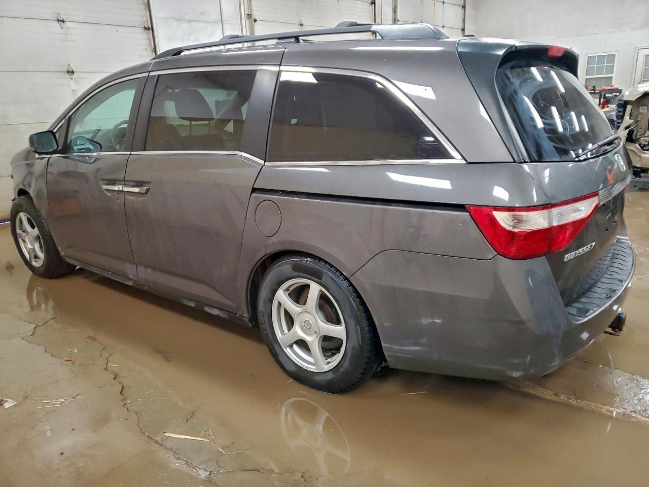 2012 Honda Odyssey Exl - Фото 2