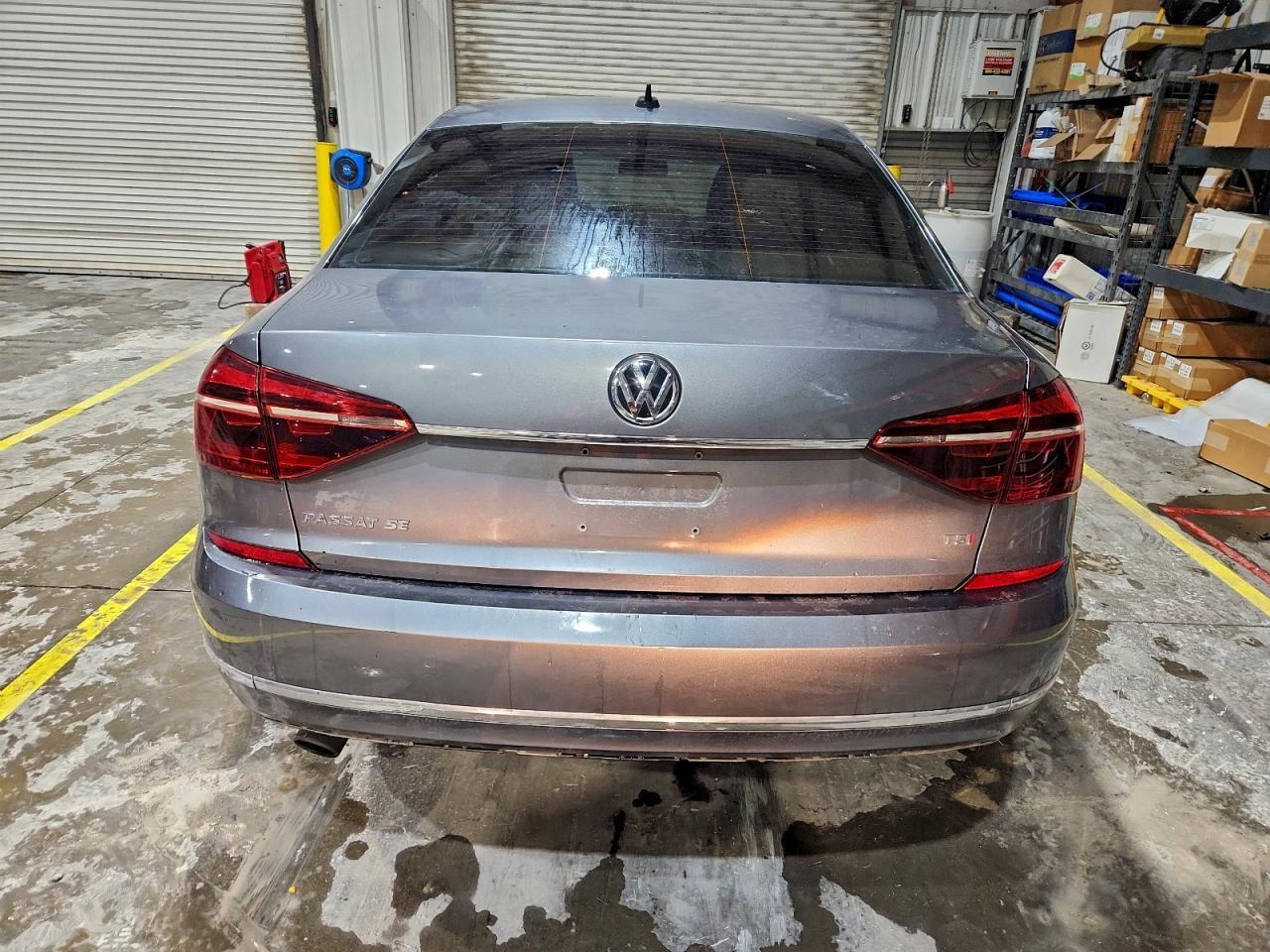 2017 Volkswagen Passat Se - Image 6