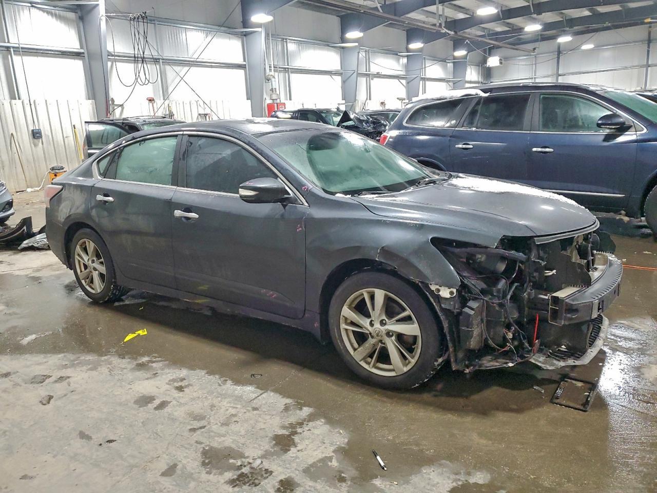 2015 Nissan Altima 2.5 - Фото 4