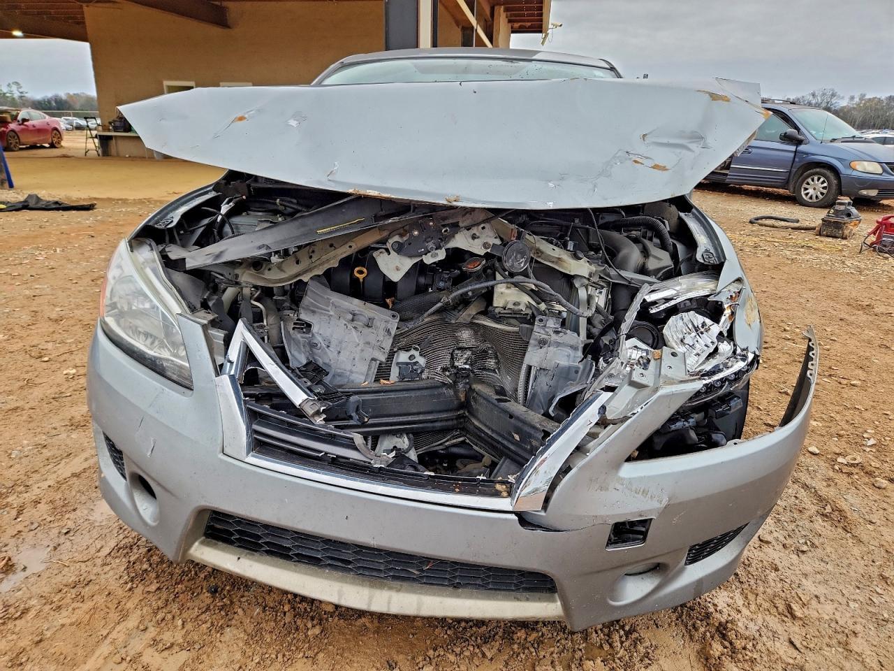 2013 Nissan Sentra S - Фото 5