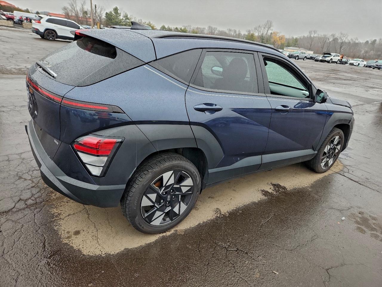 2024 Hyundai Kona Sel - Image 3