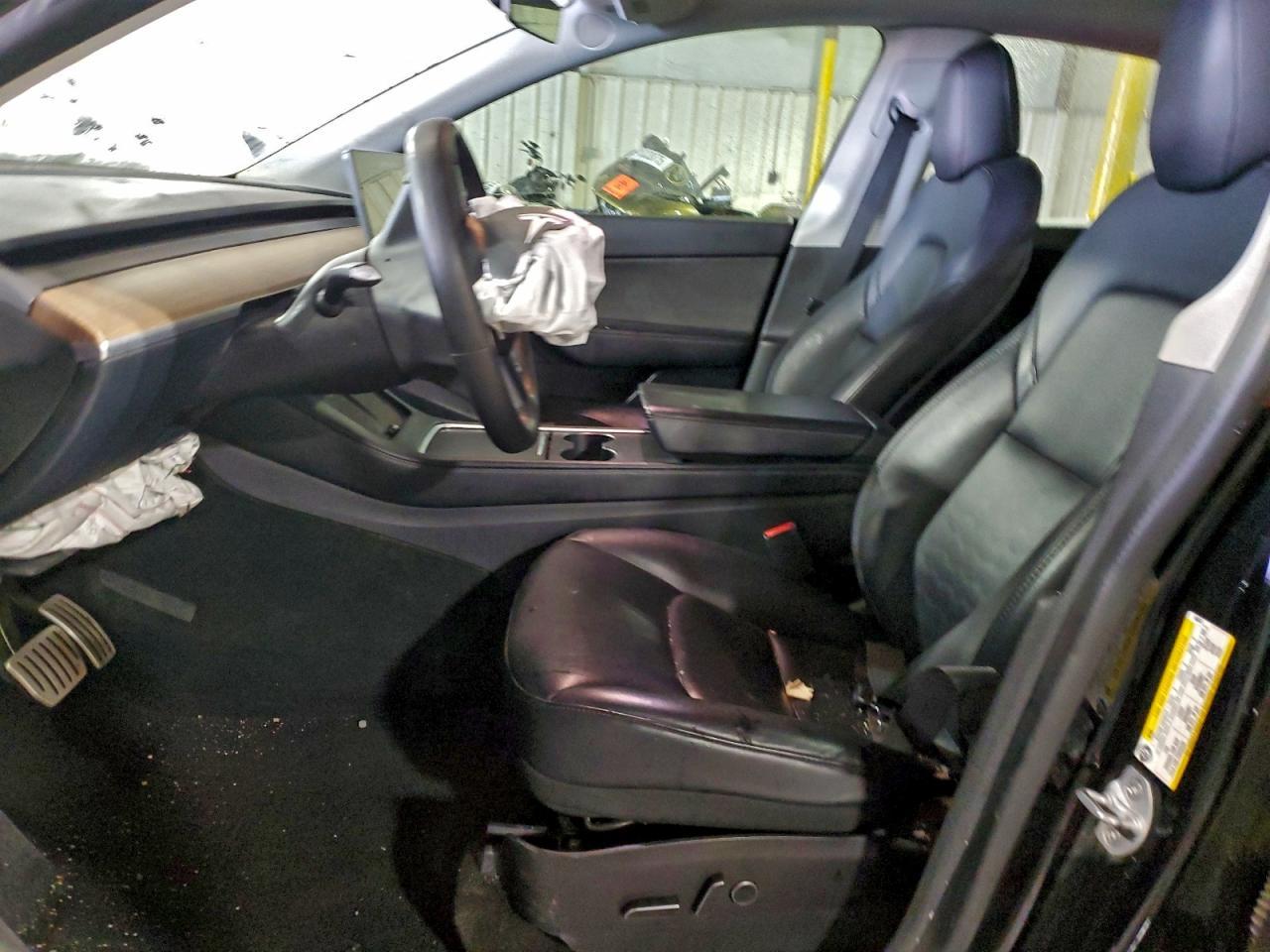 2022 Tesla Model Y - Image 7