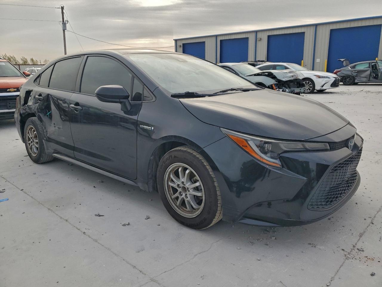 2021 Toyota Corolla Hybrid Le - Фото 4