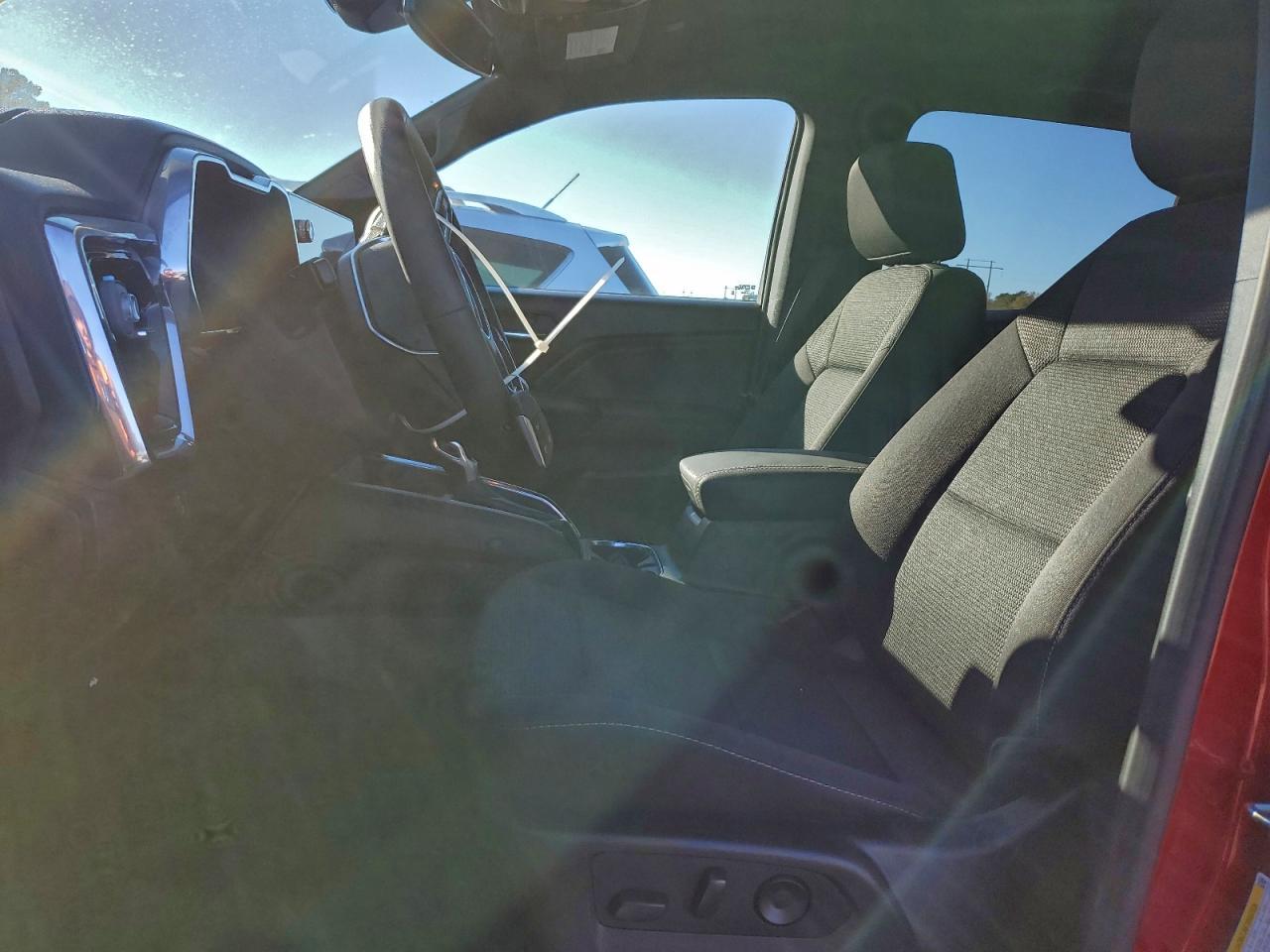 2024 GMC Canyon Elevation - Image 7