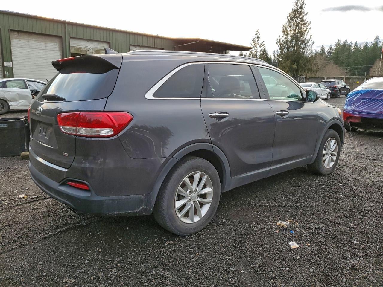 2017 Kia Sorento Lx - Фото 3