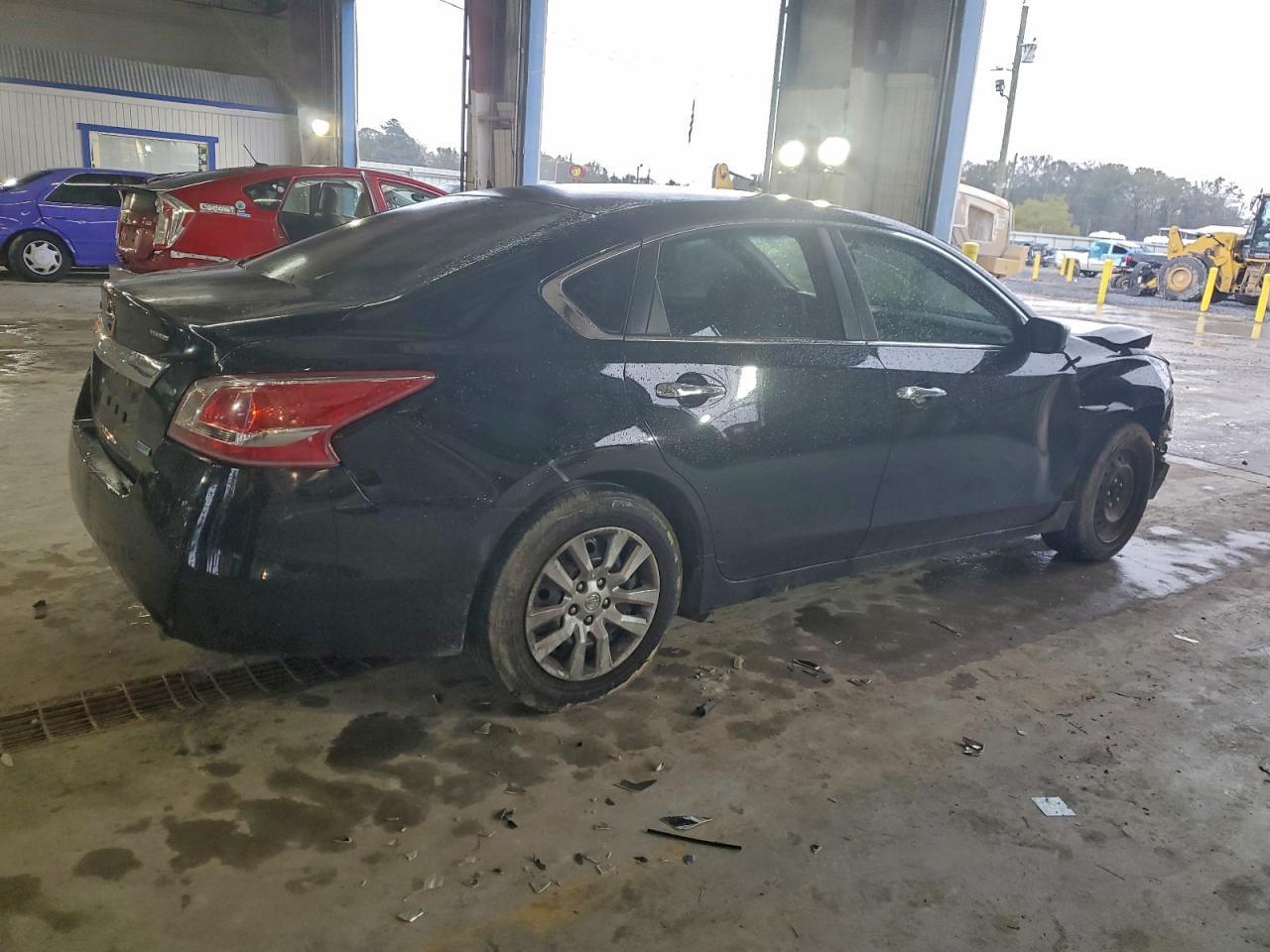 2013 Nissan Altima 2.5 - Image 3