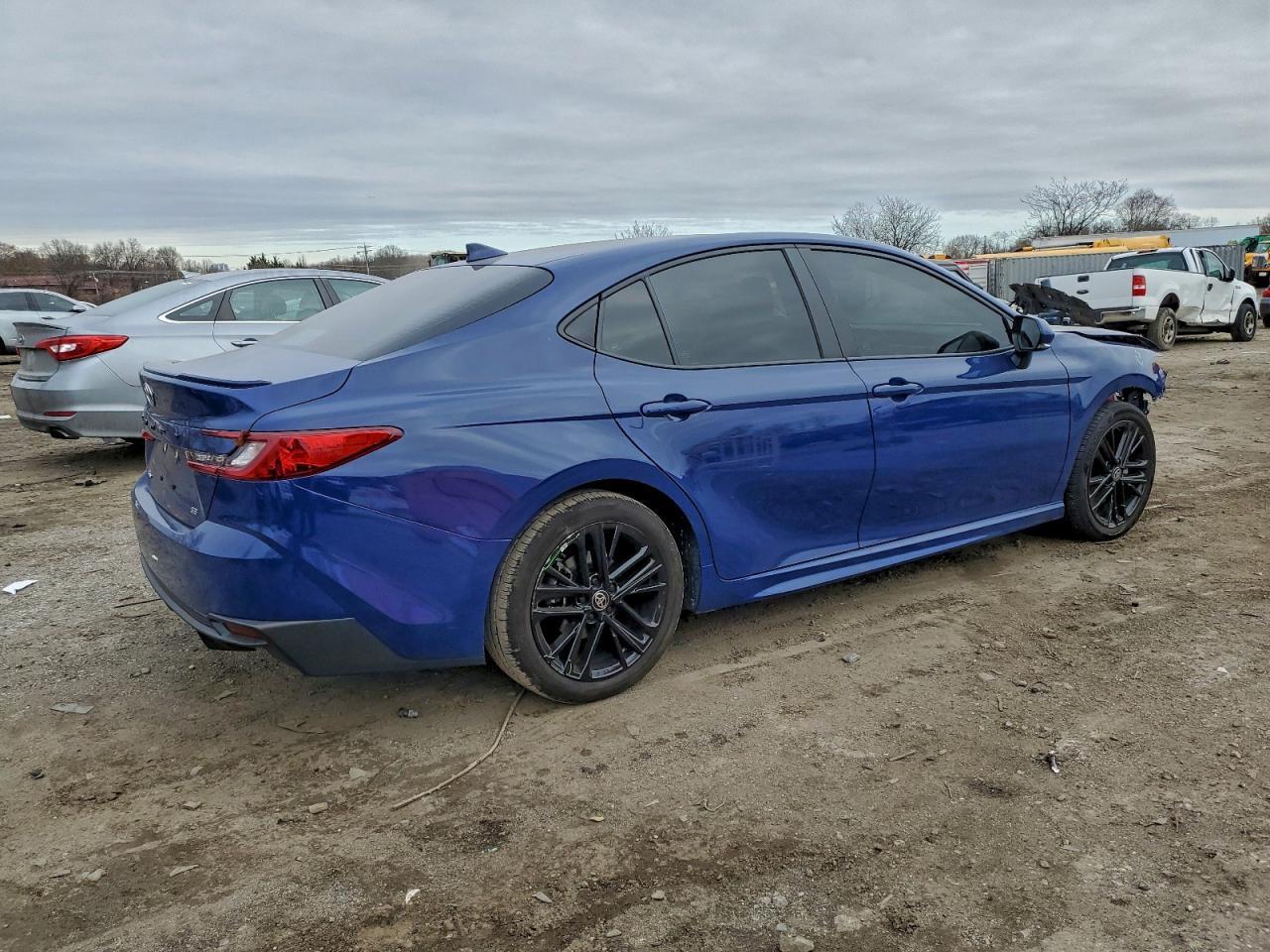 2025 Toyota Camry Xse - Image 3