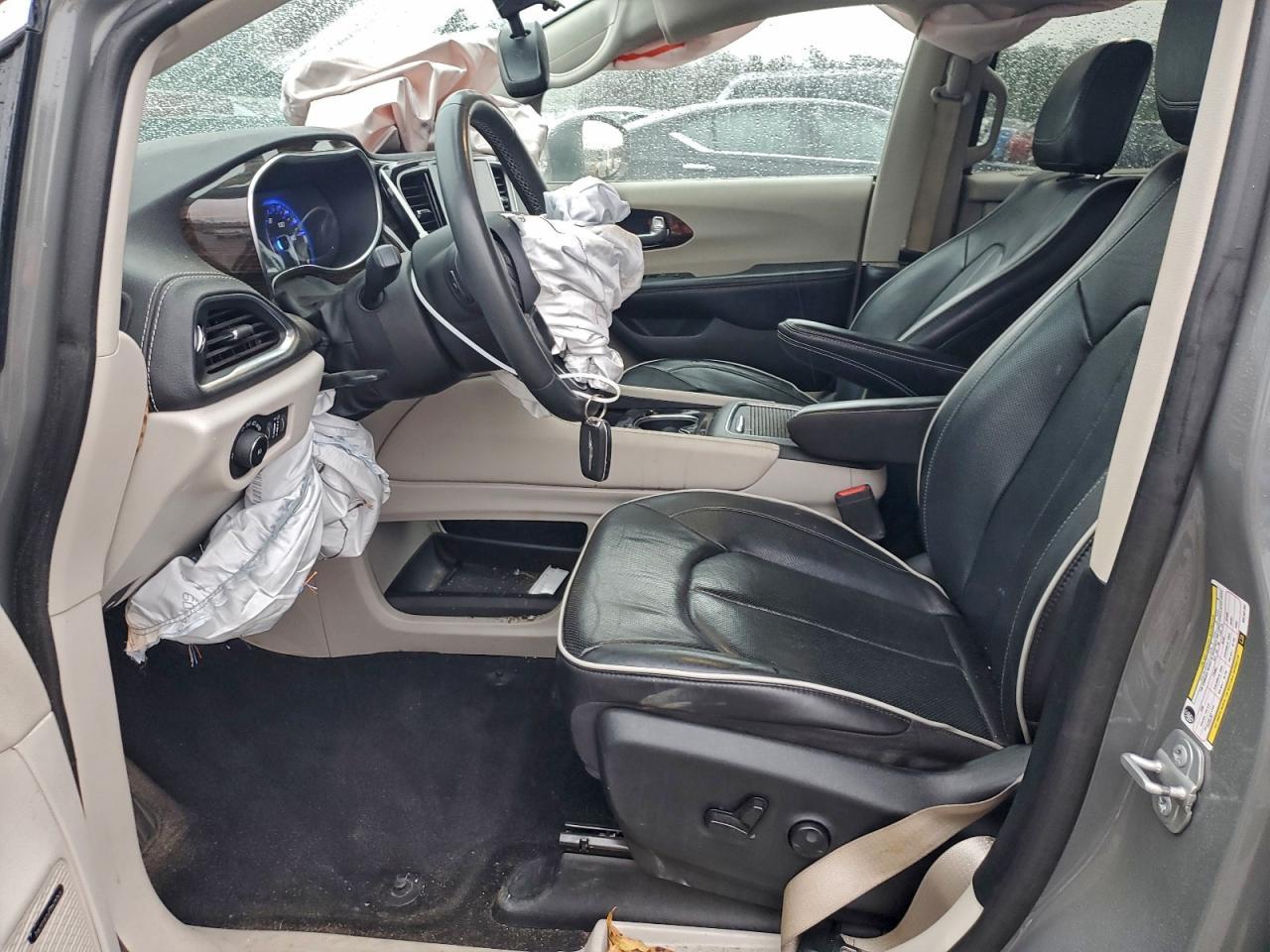 2022 Chrysler Pacifica Limited - Фото 7