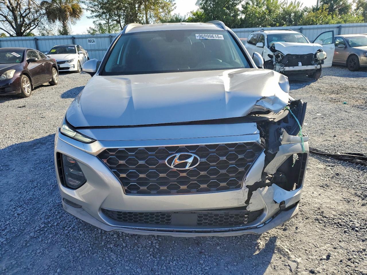 2020 Hyundai Santa Fe Sel - Image 5