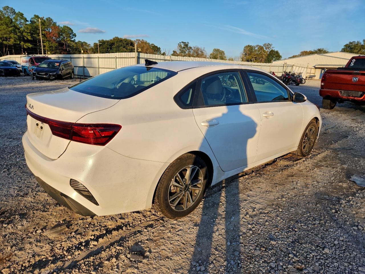 2024 Kia Forte Lx - Image 3