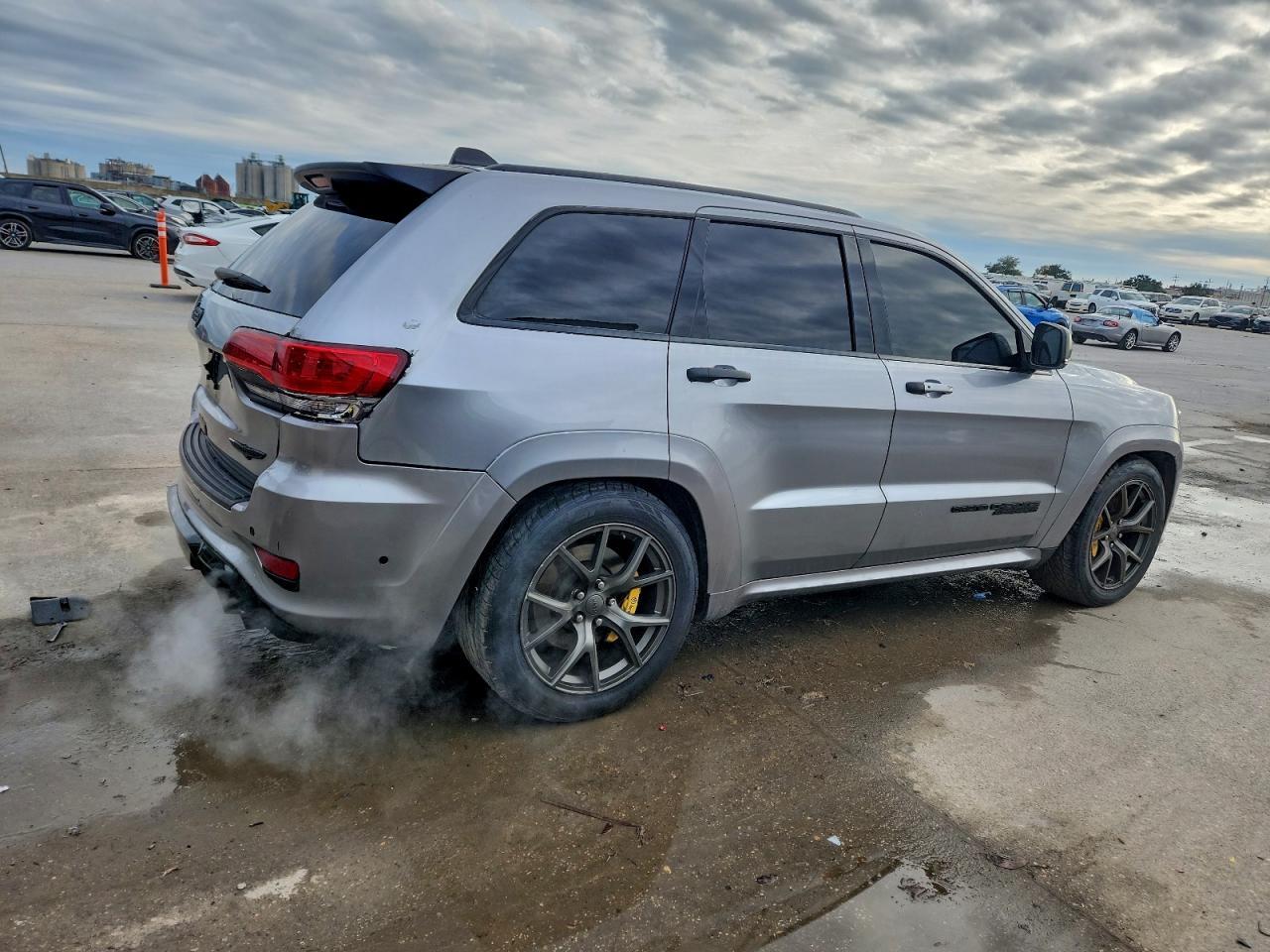 2018 Jeep Grand Cherokee Trackhawk - Image 3