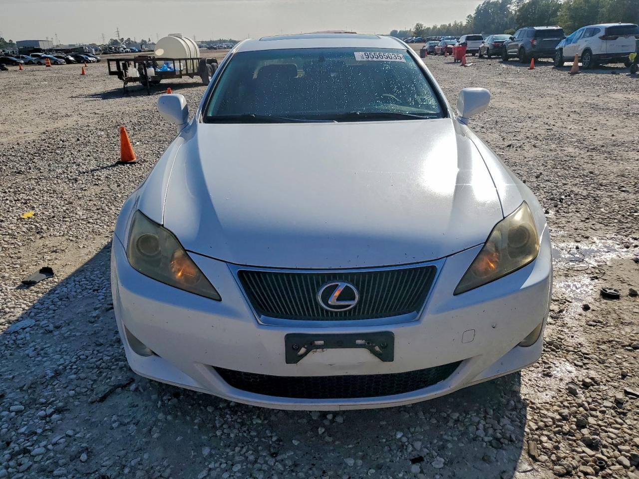 2008 Lexus Is - Image 5