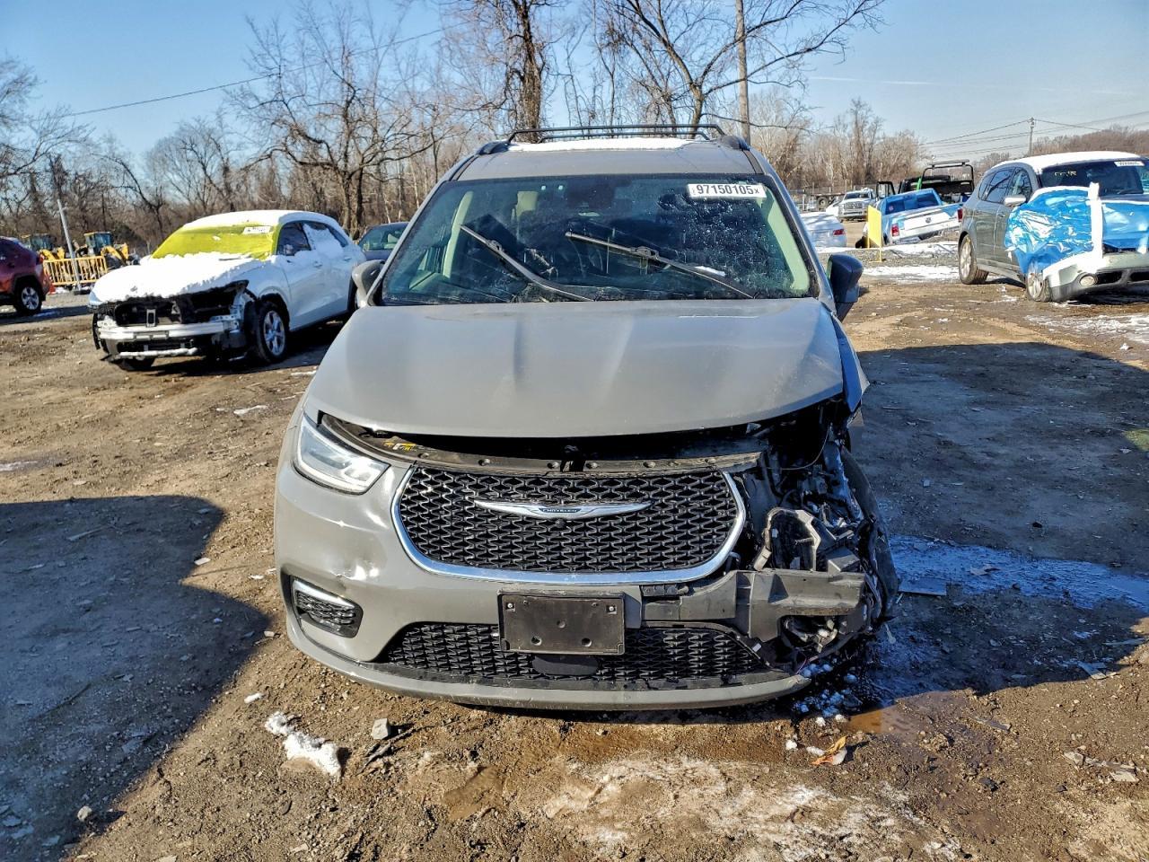 2022 Chrysler Pacifica Touring L - Фото 5