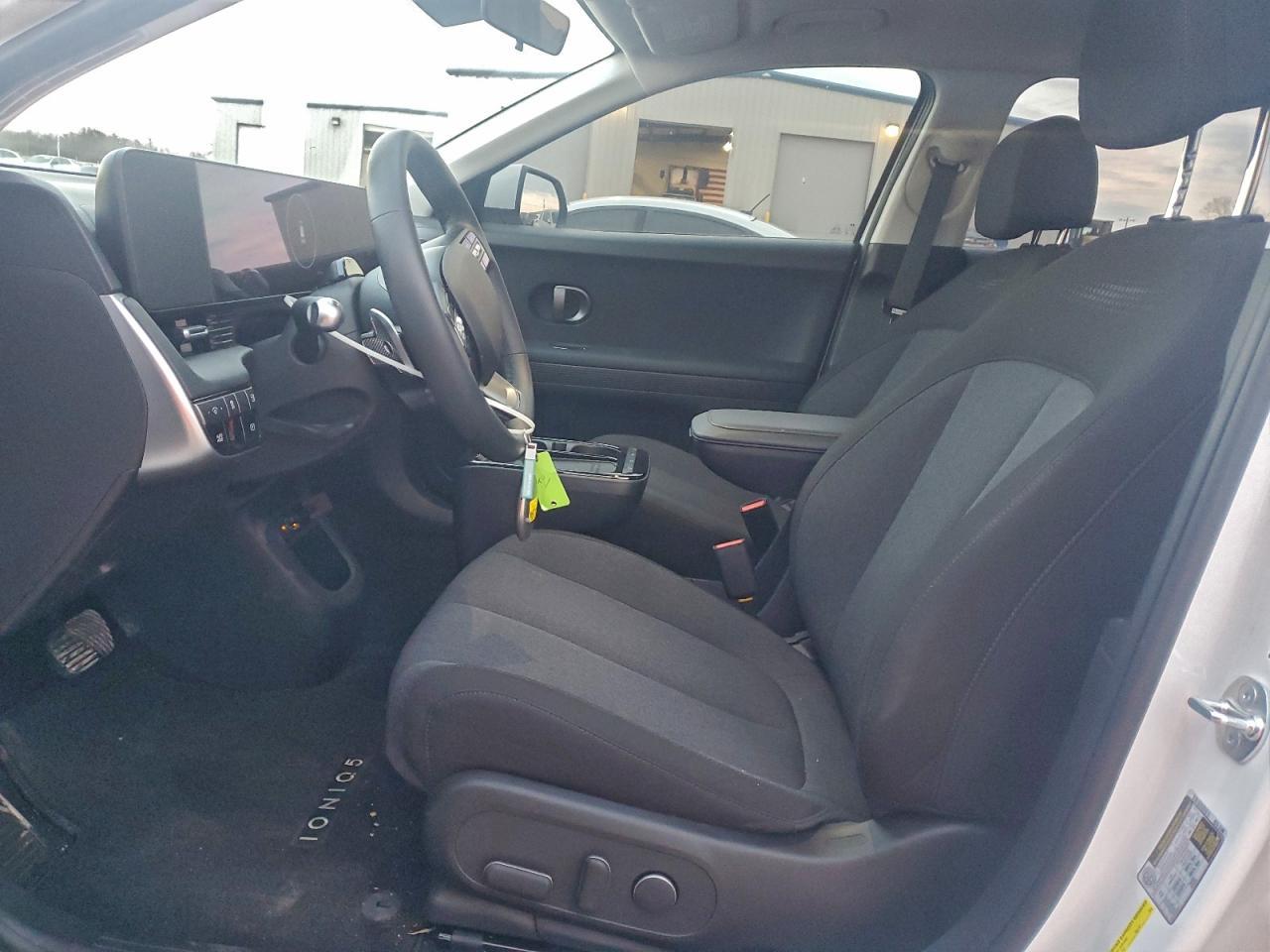 2025 Hyundai Ioniq 5 Se - Фото 7