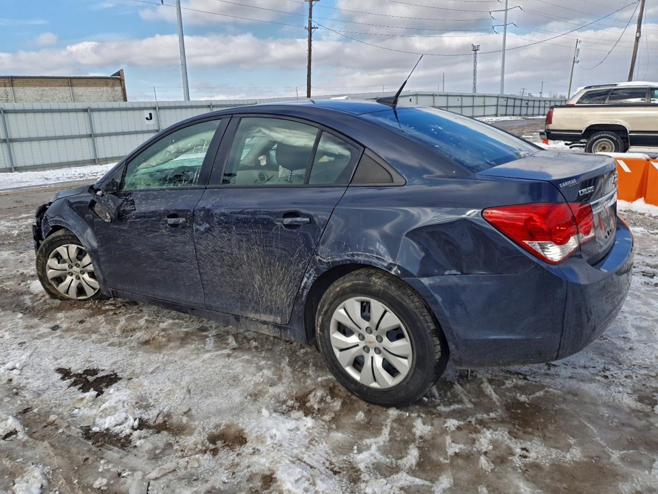 2014 Chevrolet Cruze Ls - Фото 2