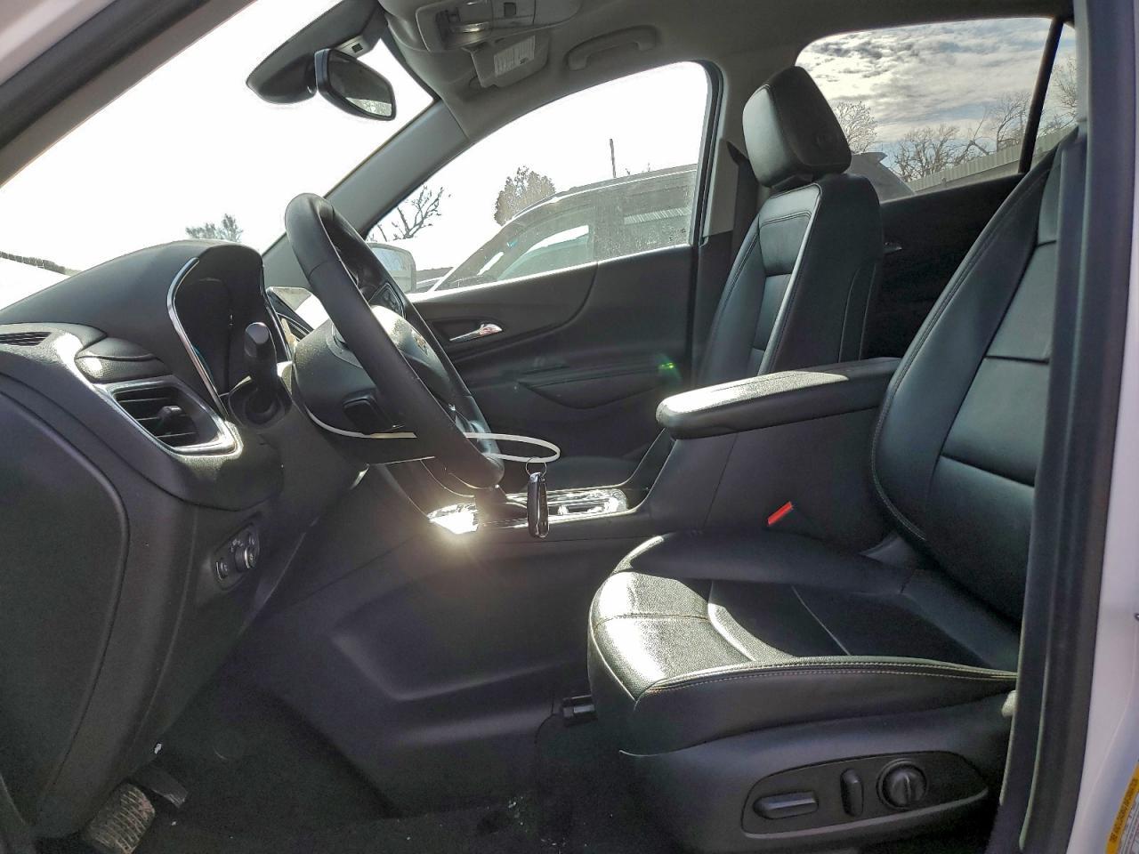 2024 Chevrolet Equinox Premier - Image 7