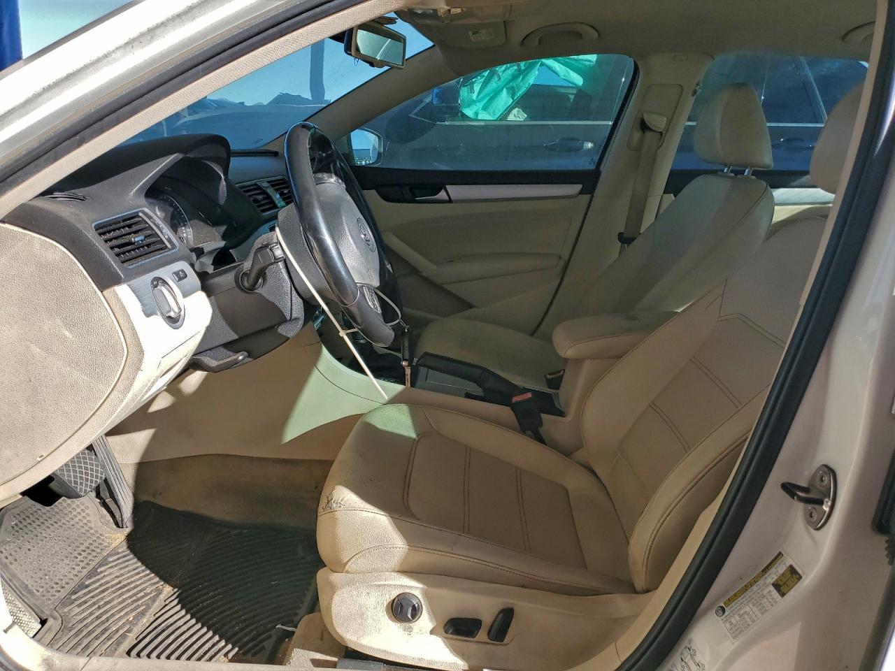 2012 Volkswagen Passat - Фото 7