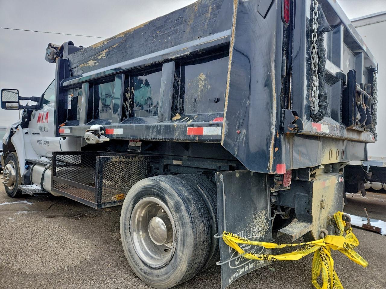 2021 Ford F650 Dump Truck - Фото 3